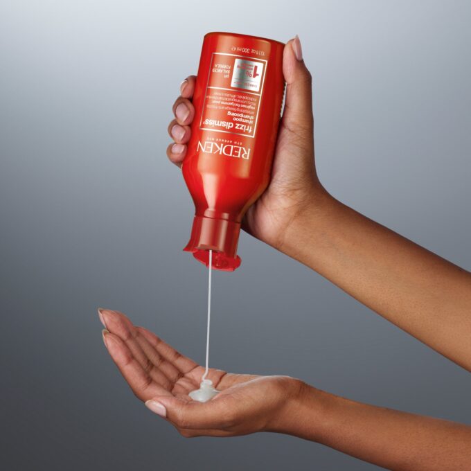 Redken Frizz Dismiss Sodium Chloride-Free Shampoo 300ml Halo Hair & Skin - rosehipskincare.com.au